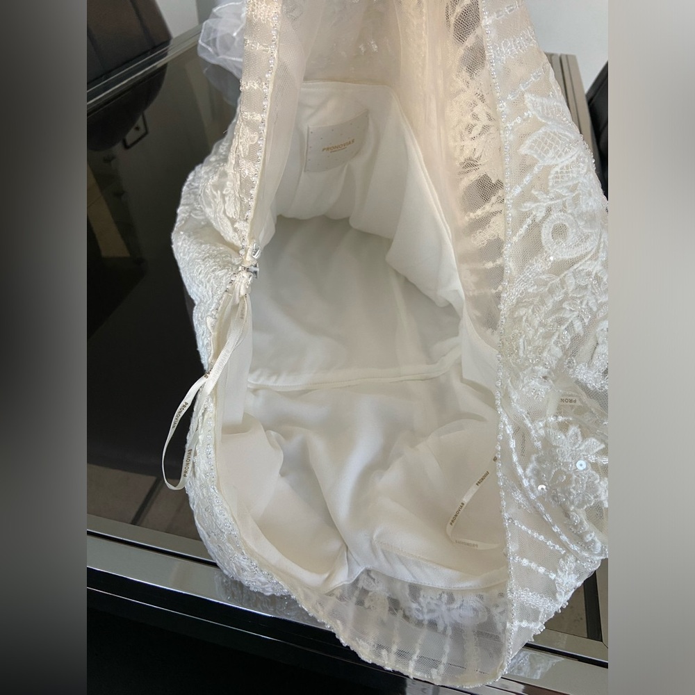 Pronovias Titan Wedding Dress (size: 18, new with tags, never worn) - Picture 6 of 8